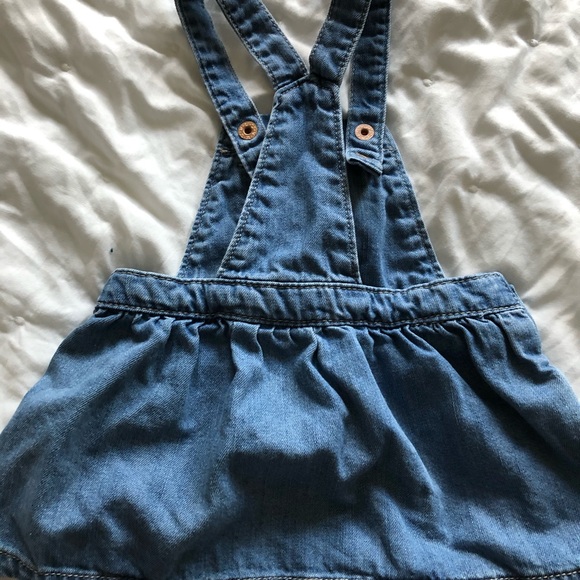 Baby girl denim overall jumper - Picture 2 of 3